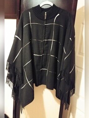 NWT ~ DKNY Black with Ombre Pin Stripes Soft Knit Zip Fringed Shawl Poncho
